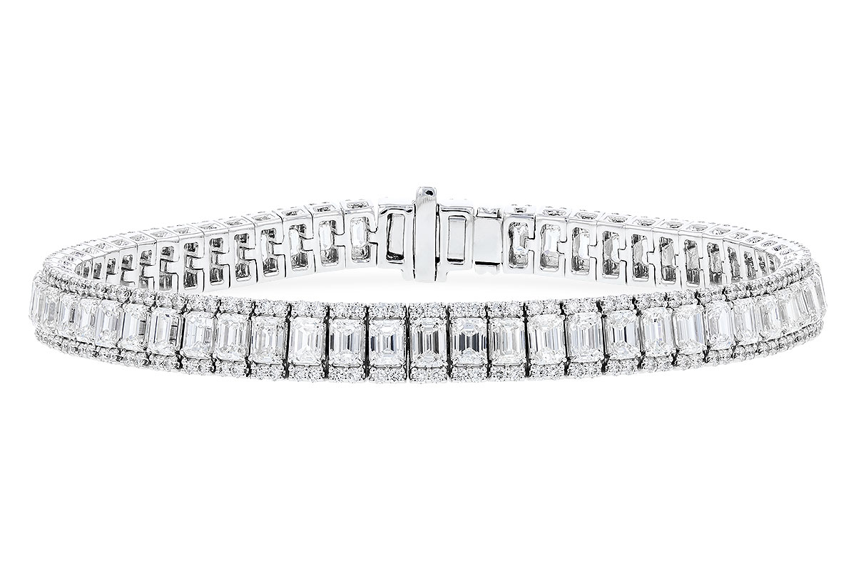 C328-38692: BRACELET 8.90 E.C. 10.40 TW