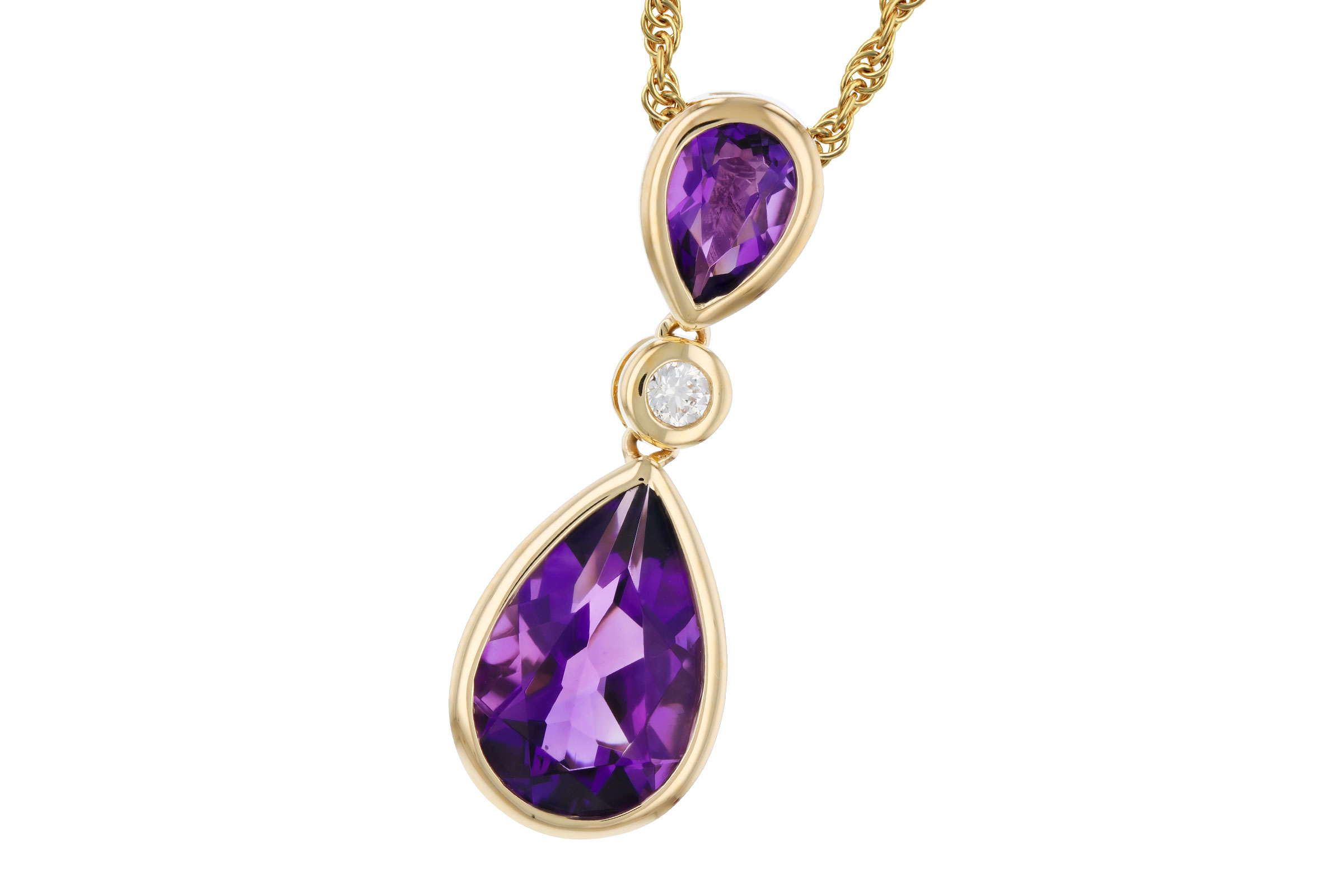 C330-21365: NECKLACE 1.92 TW AMETHYST 1.96 TGW