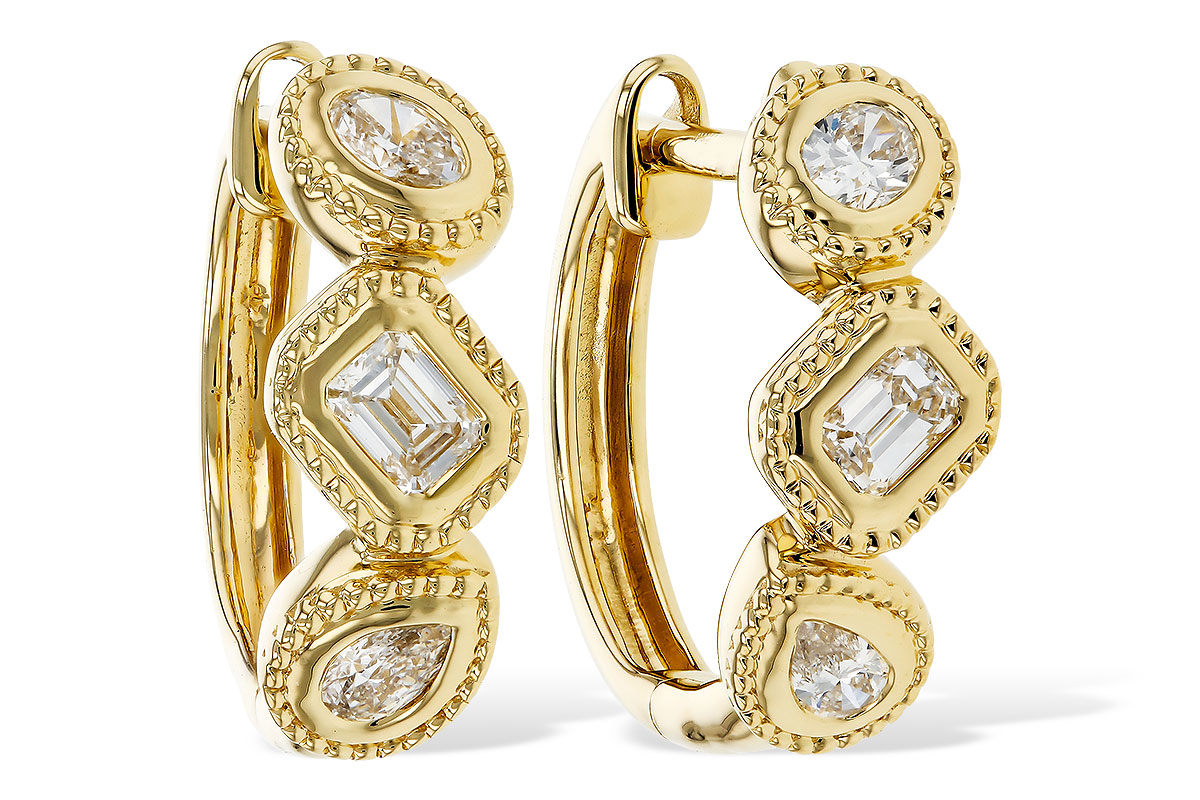D329-35074: EARRINGS .42 TW FANCY CUT DIAS