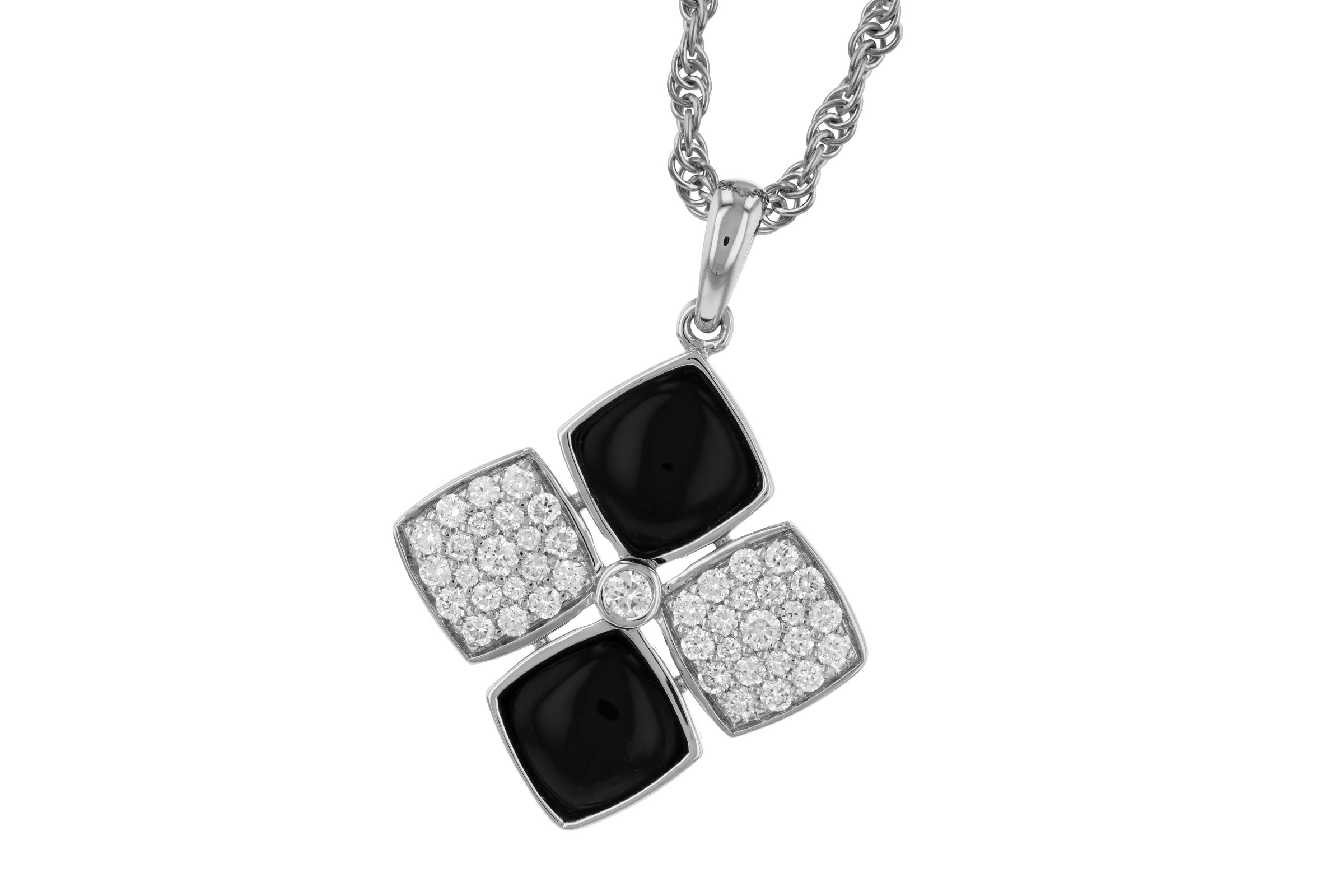 D330-19619: NECKLACE 1.23 TW ONYX 1.50 TGW