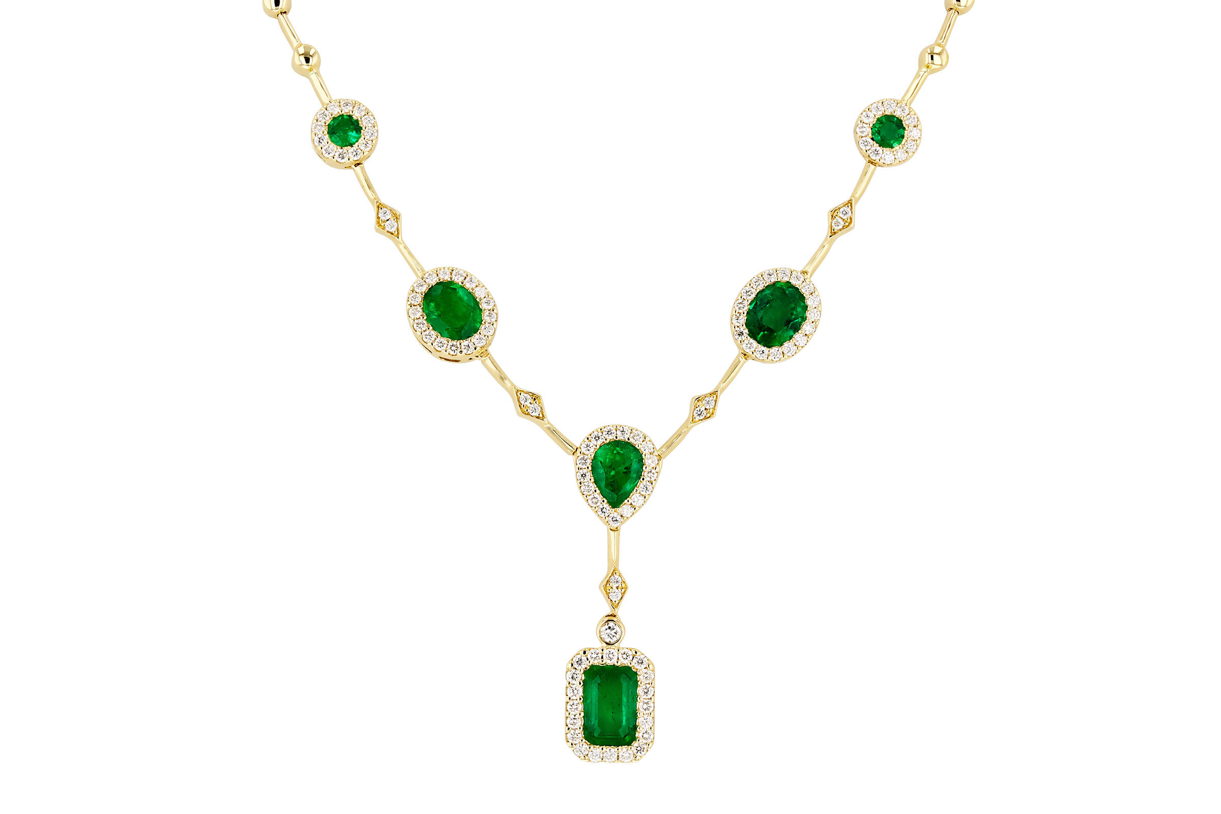 D330-20456: NECKLACE 1.66 TW EMERALD 2.08 TGW (17")