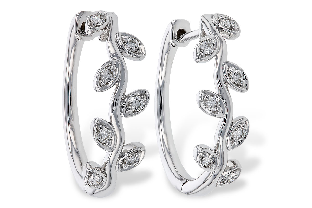 E329-29601: EARRINGS .25 TW