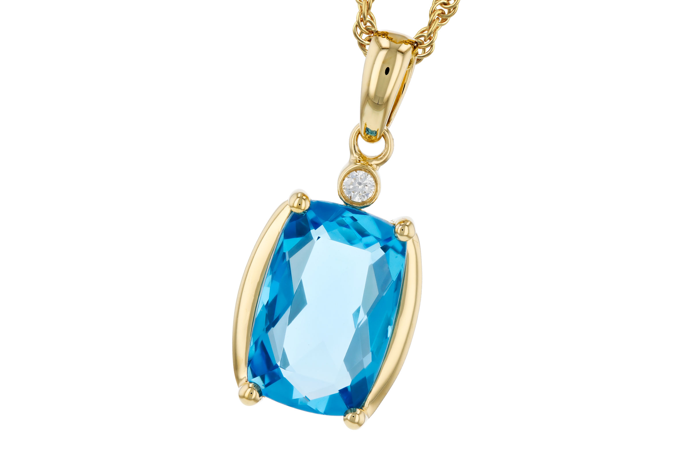 E330-20465: NECKLACE 2.88 BLUE TOPAZ 2.90 TGW (11x7MM BT)