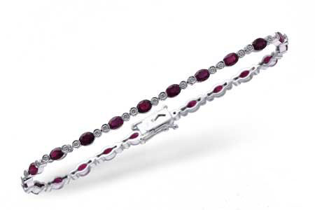 G238-45019: BRACELET 4.08 RUBY 4.55 TGW