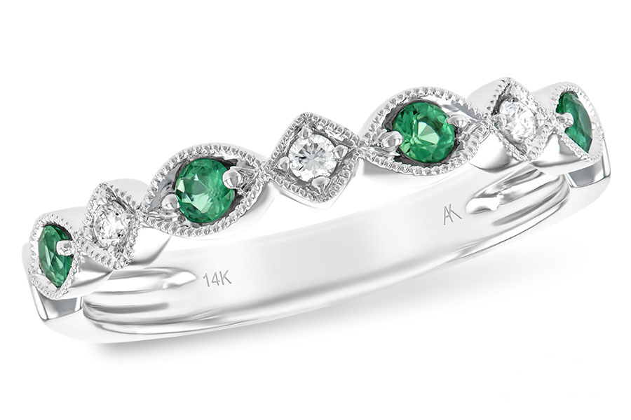L239-35082: LDS WED RG .15 EMERALD .21 TGW