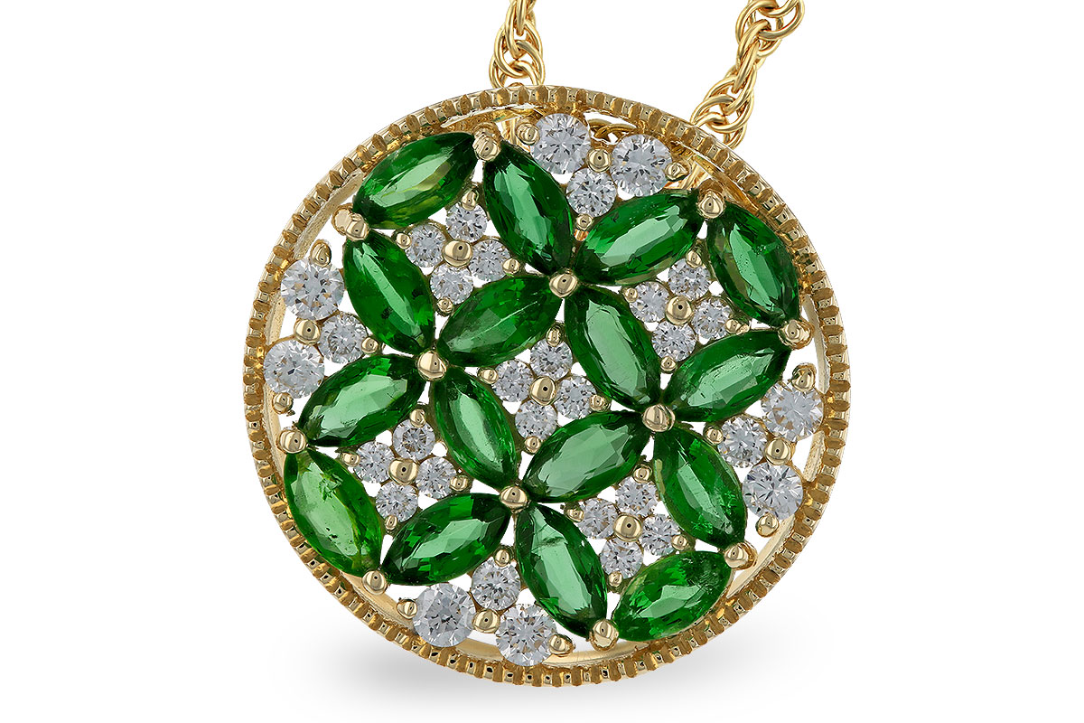 M329-29628: NECK 1.02 EMERALD TW 1.32 TGW